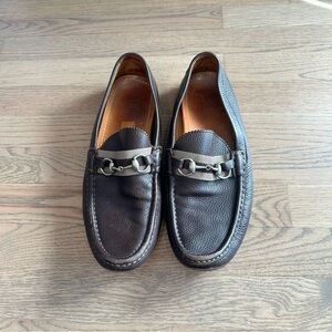Gucci Dark Brown Leather Driving Loafers with Silver Horsebit and Stripe Accent